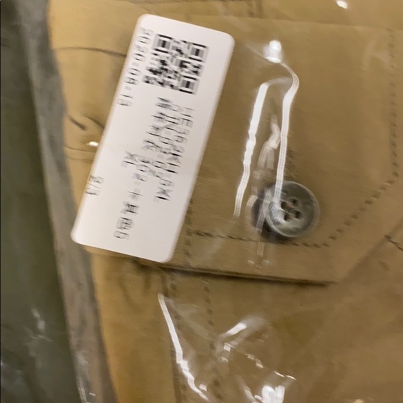 Shirt - Picture 4 of 4